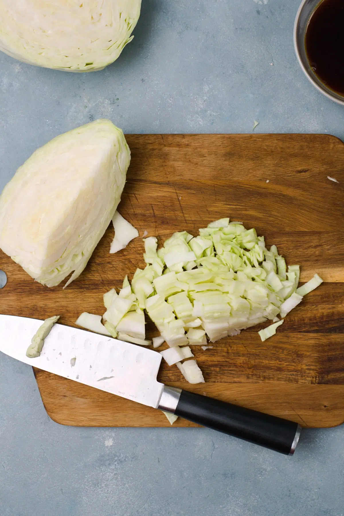 One fourth of white cabbage scut into small pieces