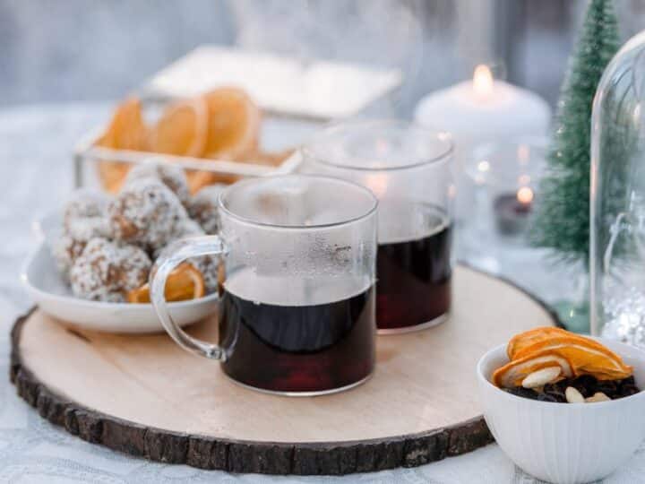 Swedish mulled wine-rödvins glögg - Scandicuisine